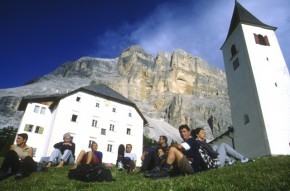 Corvara
, Selva di Val Gardena
, Canazei
, Dolomites, Italy