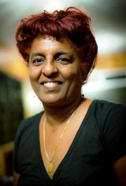 /files/pictures/0020/1652/zainab-ansell.jpg
